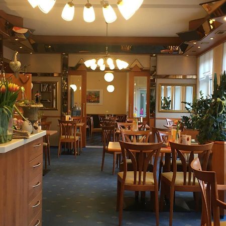 Cafe Feldmann & Pension Bad Sooden-Allendorf Exterior photo